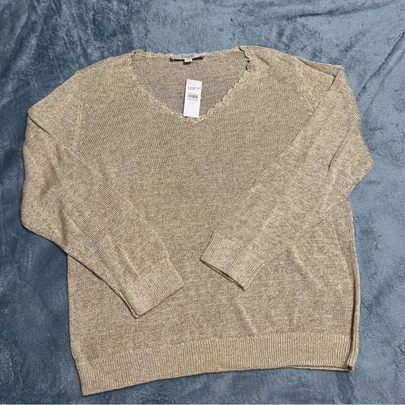 LOFT Gold V-Neck Sweater Elegant and Cozy Size XL - Picture 1 of 7
